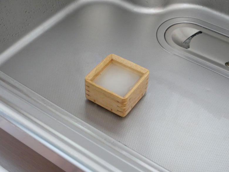 【Kirisai/キリサイ】炊き立てを閉じ込める桐のレンジでごはん鉢