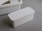 プラスチック製のインナーボックスと蓋