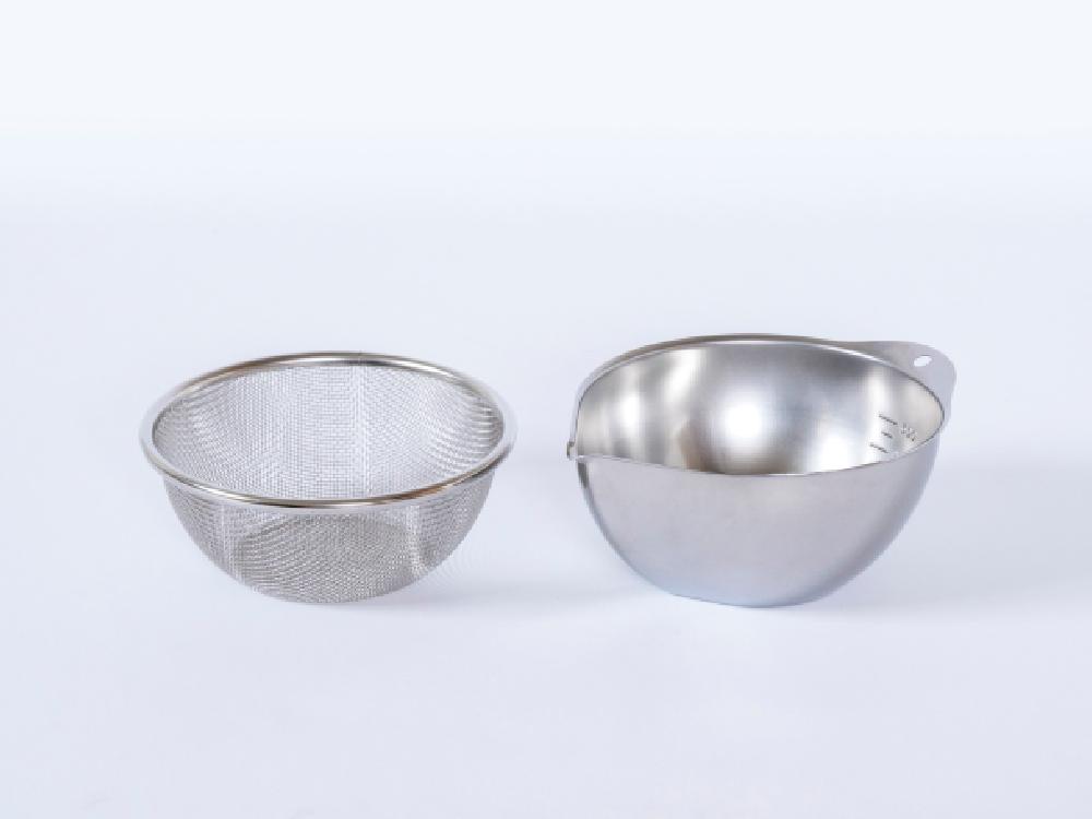 《2個セット》【bwsselection】液だれしないキレッキレボウル　ざる付き（11cm&15cm）