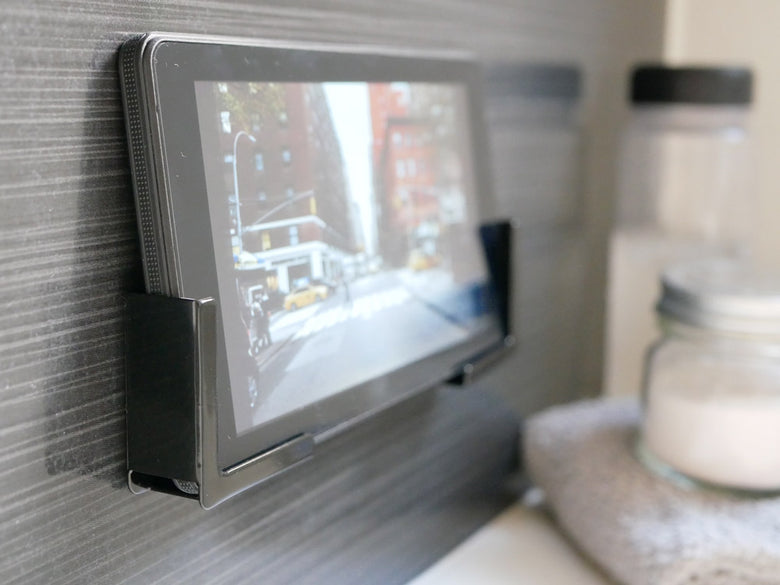 YAMAZAKI/tower マグネットバスルームタブレットホルダー
