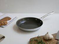 Frying pan / 24cm